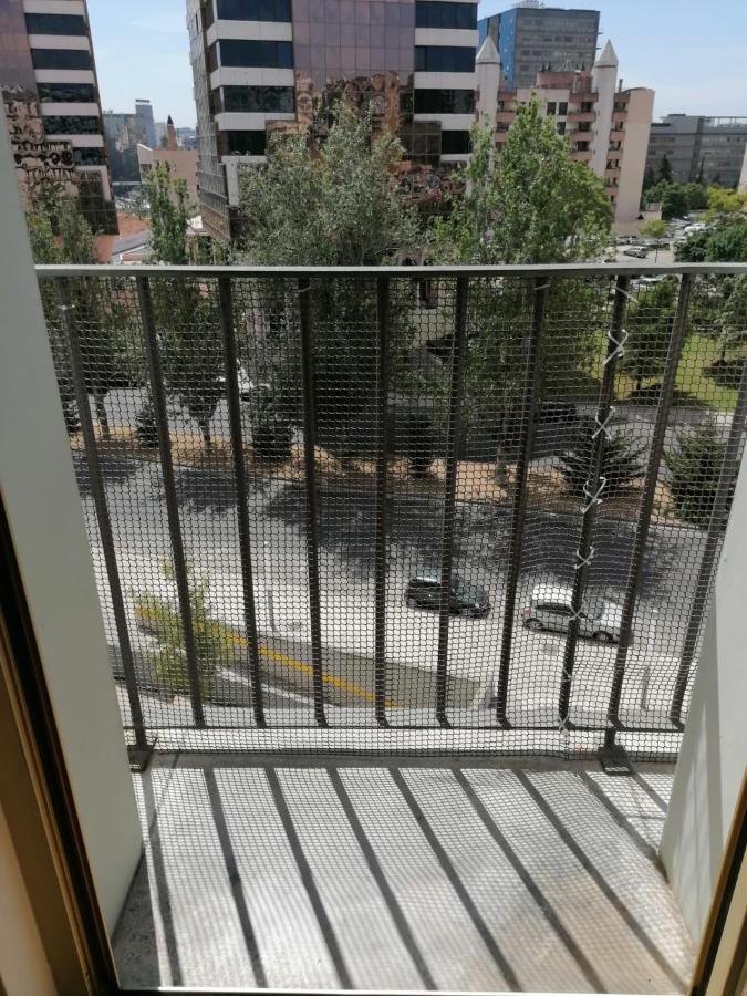 5Min Walk From Subway Station & Free Parking Appartement Lissabon Buitenkant foto